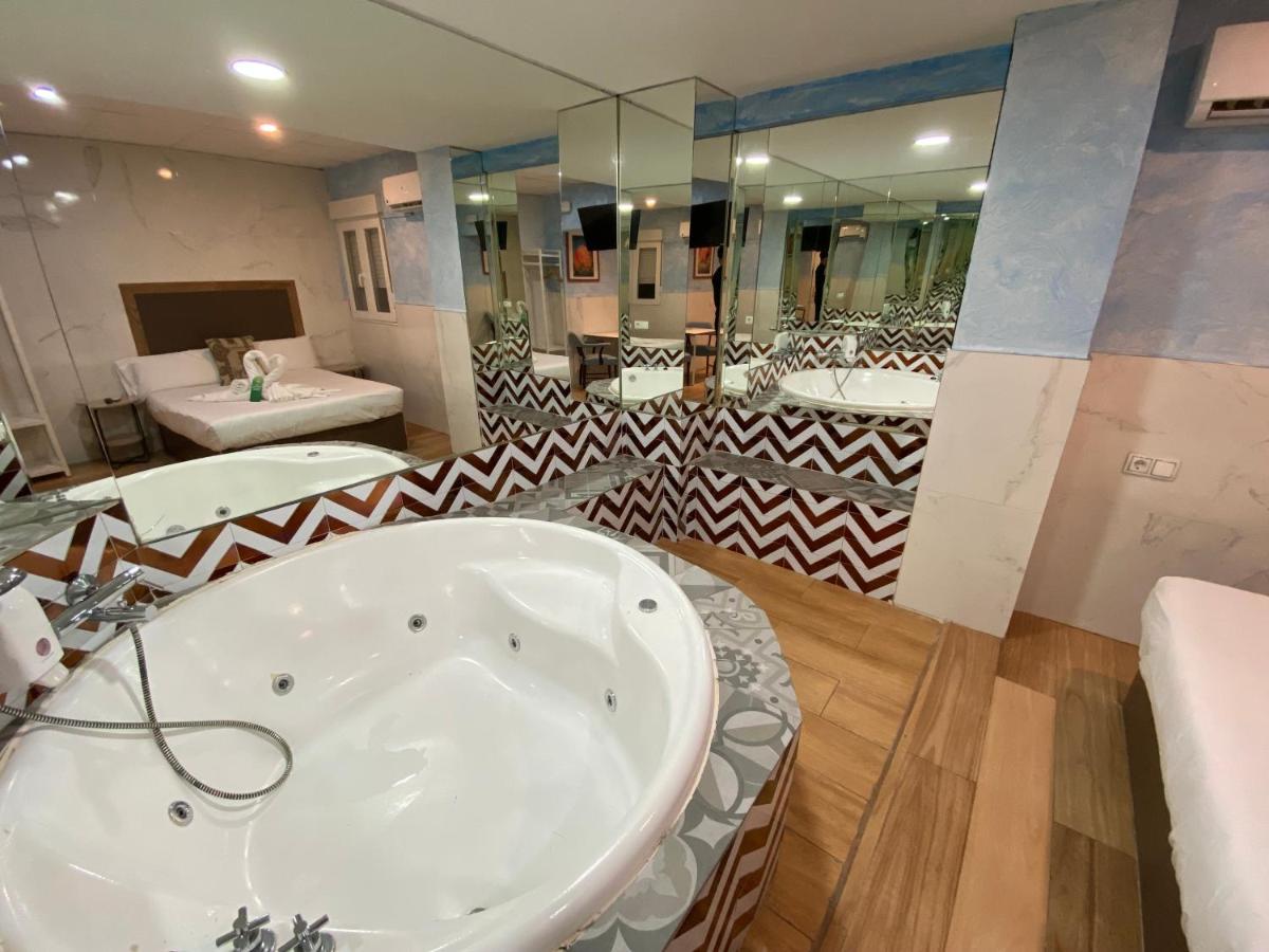 Double Room Spa Bath